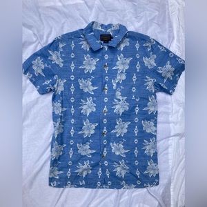 Pendleton Hawaiian Print Button Up Shirt